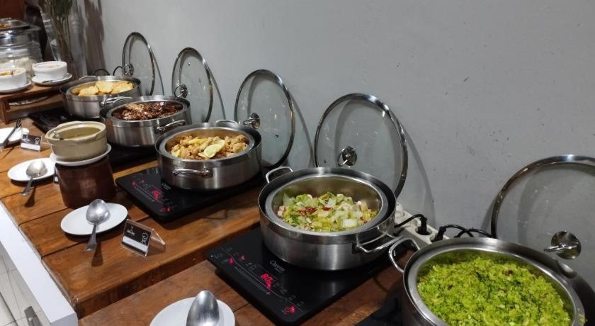All Nite & Day Hotel Yogyakarta - Gejayan Ngoại thất bức ảnh